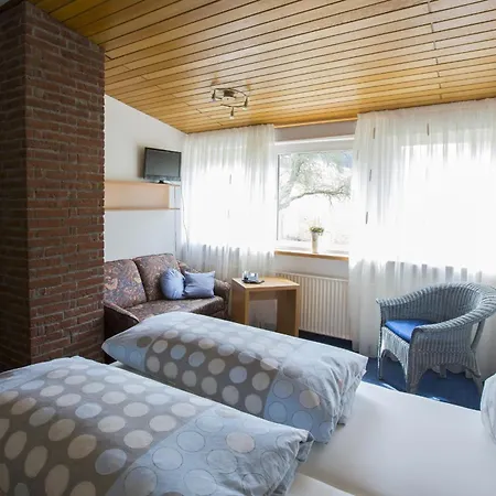 Szálloda Hotel-pension-waldblick Garni
