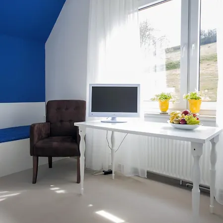 Hotel-pension-waldblick Garni Szálloda 3*