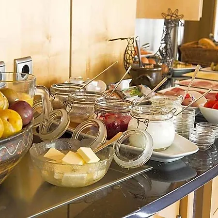 Hotel-pension-waldblick 3*